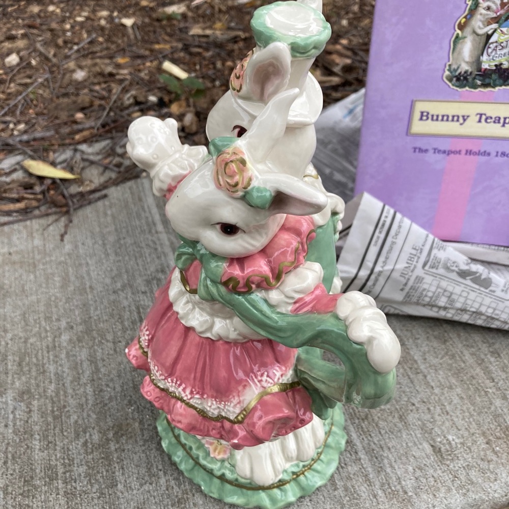 Bunny Tea Pot